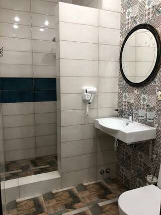 Гостиница Аристократ Нижнее Джемете Трехместный номер с окном-7