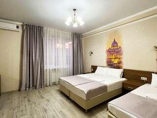 Гостиница Аристократ Нижнее Джемете Трехместный номер с балконом-4