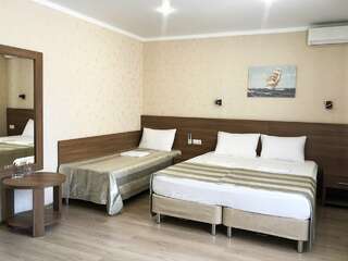 Гостиница Аристократ Нижнее Джемете Трехместный номер с окном-5