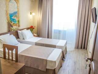 Гостиница Аристократ Нижнее Джемете Семейный номер с балконом-7