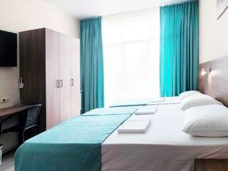 Гостиница Аристократ Нижнее Джемете Трехместный номер с балконом-1